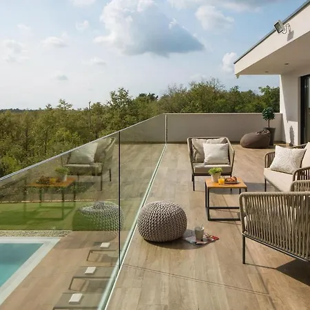 Holiday home Beautiful In With Kitchen Porec